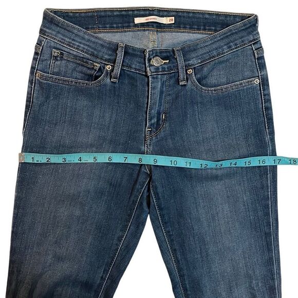 Levi’s 711 Cropped Skinny - Picture 9 of 11